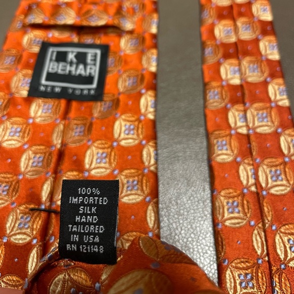 IKE BEHAR NECK TIE 100% SILK - Picture 2 of 4